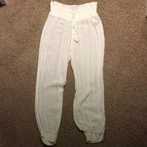 American Eagle/Aerie White Pants Small